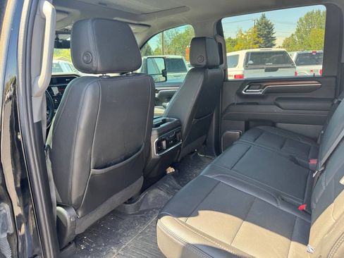 Used 2024 GMC Sierra 3500 Denali w/ Denali Reserve Package AWD/4WD image 13