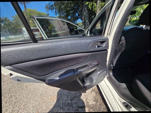 Used 2016 Subaru WRX image 33