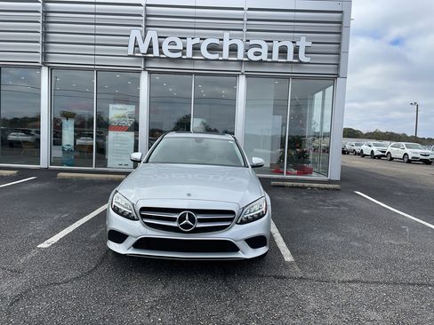 Used 2021 Mercedes-Benz C 300 Sedan image 3