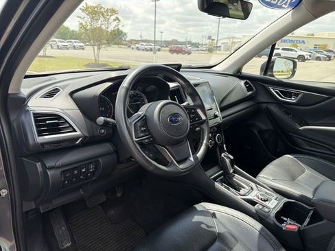 Used 2022 Subaru Forester Touring AWD/4WD image 11