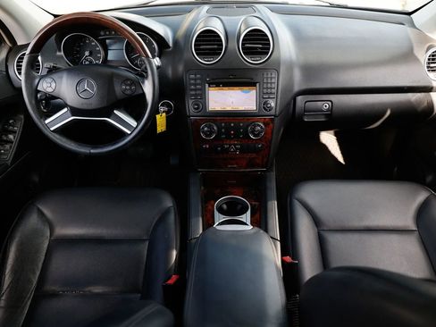 Used 2011 Mercedes-Benz ML 350 4MATIC image 23
