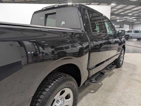 Used 2021 Nissan Titan S w/ S Utility Package image 3