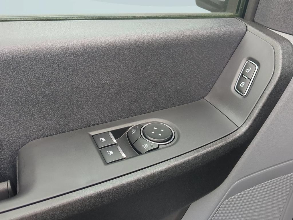 New 2024 Ford F550 4x4 Regular Cab Super Duty image 10