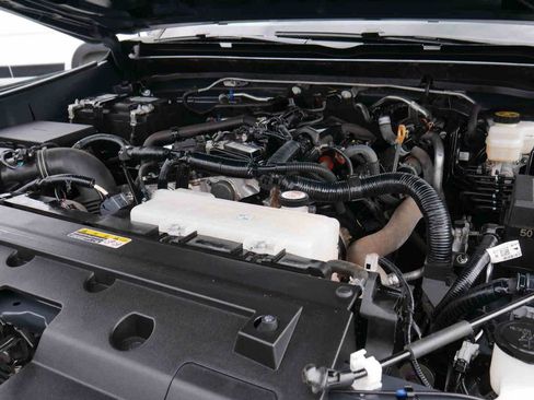 Used 2024 Toyota Tacoma TRD Off-Road image 12