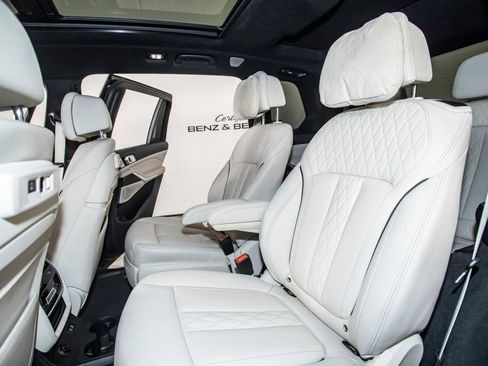 Used 2021 BMW ALPINA XB7 AWD/4WD image 14