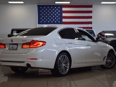Used 2017 BMW 530i image 11