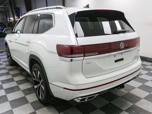 New 2026 Volkswagen Atlas SEL Premium R-Line AWD/4WD image 10