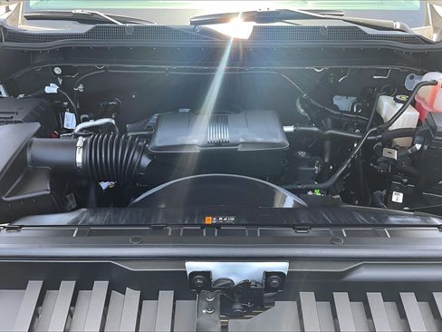 Used 2026 Chevrolet Silverado 2500 LTZ AWD/4WD image 28