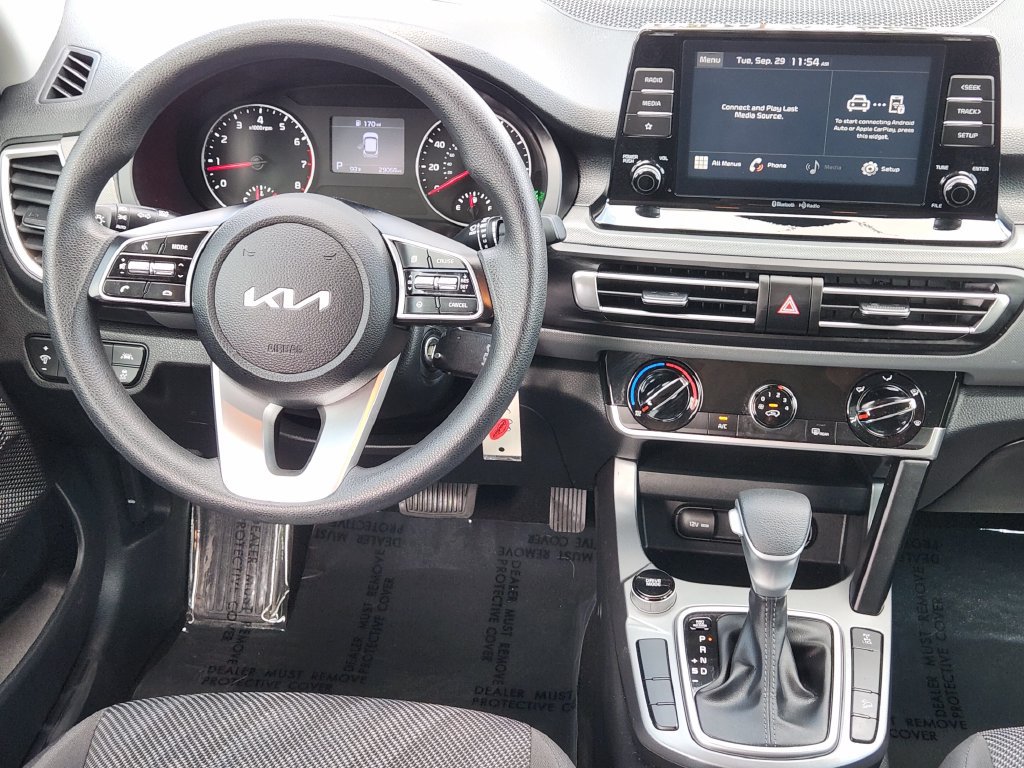 Certified 2023 Kia Seltos LX AWD/4WD image 10