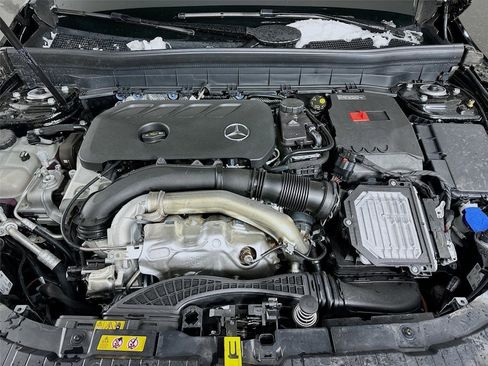 Used 2026 Mercedes-Benz GLB 250 4MATIC image 53