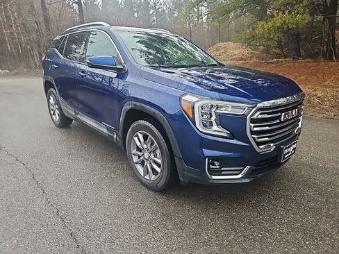 Used 2022 GMC Terrain SLT image 7