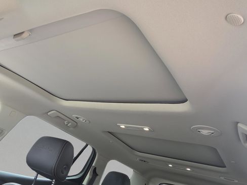 Used 2023 GMC Acadia Denali w/ Denali Ultimate Package image 24