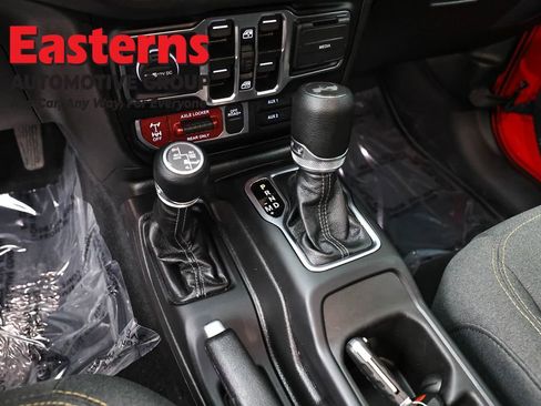 Used 2025 Jeep Wrangler Unlimited Sport S 4xe AWD/4WD image 13