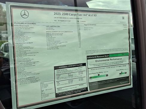 Used 2025 Mercedes-Benz Sprinter 2500 image 23