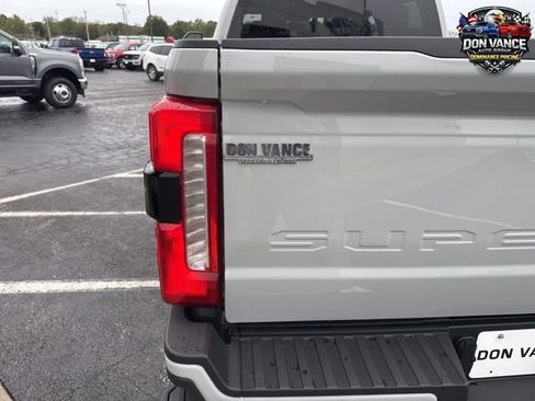 New 2026 Ford F350 XLT w/ XLT Premium Package AWD/4WD image 36