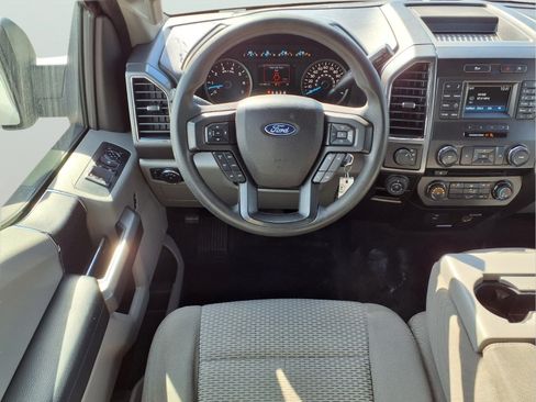 Used 2017 Ford F150 XLT w/ Trailer Tow Package AWD/4WD image 13
