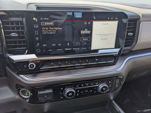 Used 2022 GMC Sierra 1500 SLT w/ SLT Premium Plus Package image 21