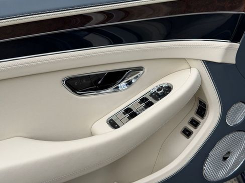 New 2025 Bentley Continental GT image 15