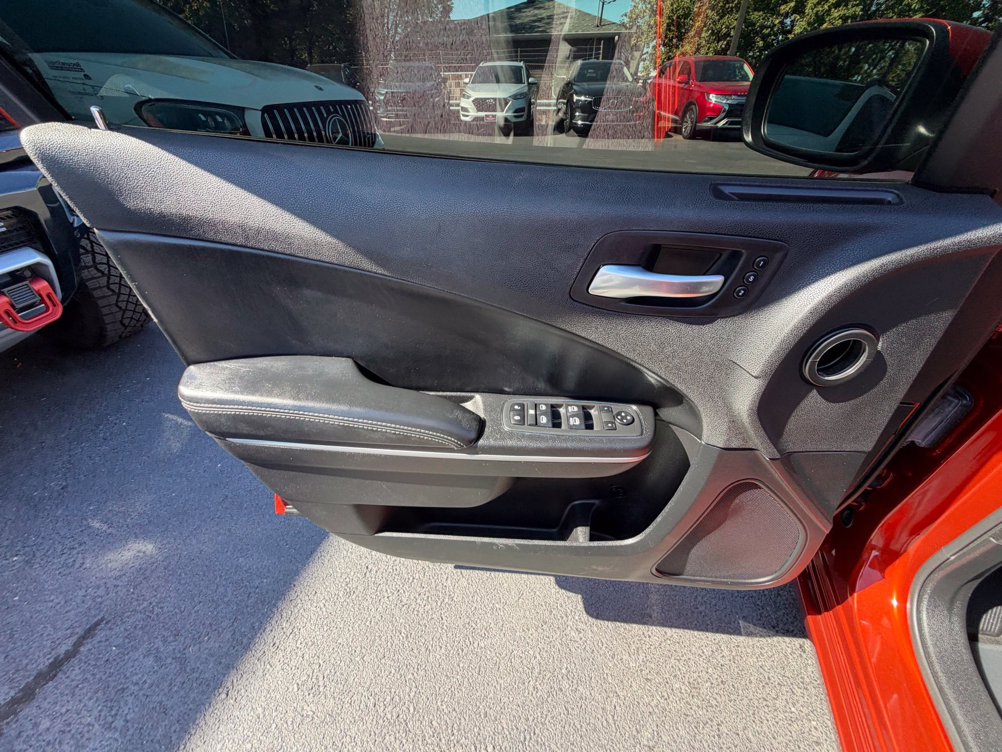Used 2021 Dodge Charger SXT w/ Leather Interior Group RWD image 12
