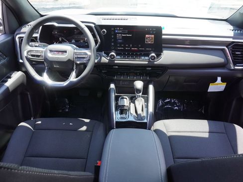 New 2026 GMC Canyon Elevation w/ Convenience Package RWD image 12