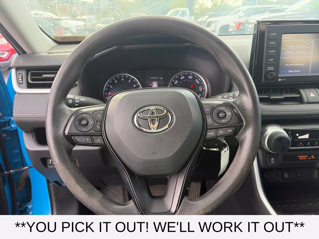 Used 2021 Toyota RAV4 LE w/ Carpet Mat Package (TMS) AWD/4WD image 11