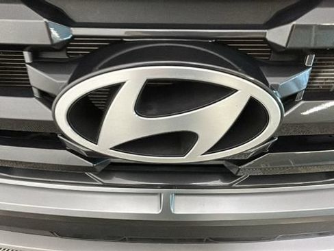 Certified 2025 Hyundai Tucson SE AWD/4WD image 8
