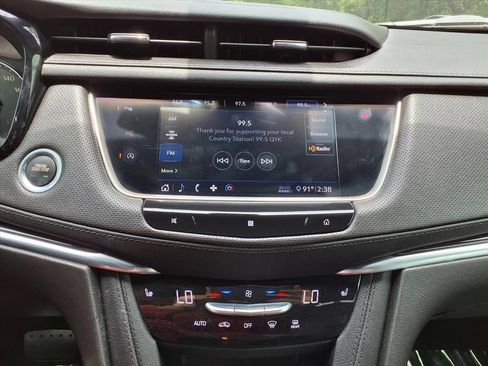 Used 2020 Cadillac XT5 Premium Luxury FWD image 24