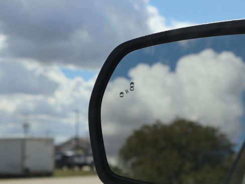 Used 2023 Ford Edge SEL w/ Convenience Package image 26