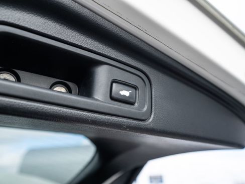 Used 2018 Honda Pilot EX-L image 43