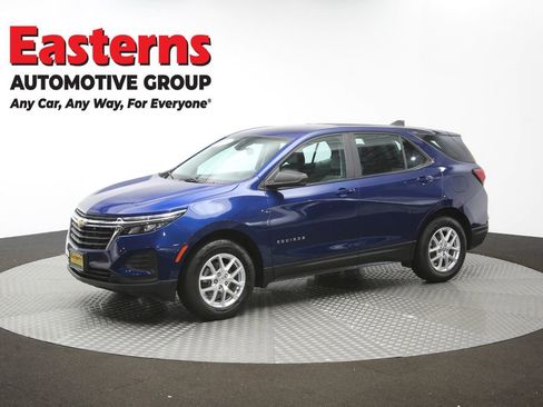 Used 2022 Chevrolet Equinox LS AWD/4WD image 57