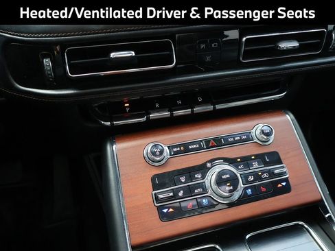 Used 2020 Lincoln Aviator Reserve w/ Equipment Group 201A AWD/4WD image 27