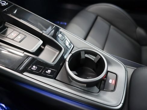 Used 2025 Porsche 911 Carrera S image 18