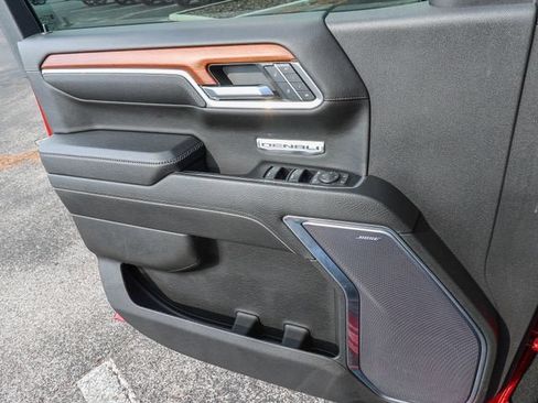 Used 2023 GMC Sierra 1500 Denali AWD/4WD image 13
