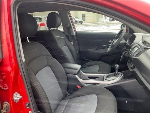 Used 2015 Kia Sportage LX image 8