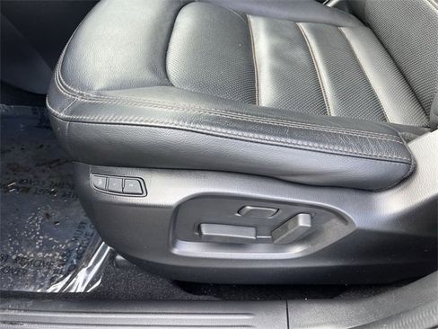 Used 2023 MAZDA CX-5 AWD 2.5 S w/ Preferred Package image 12