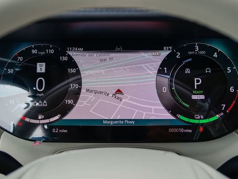 New 2026 Land Rover Range Rover SE image 25