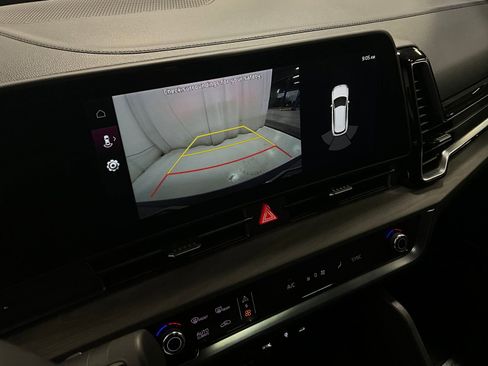 Used 2024 Kia Sportage X-Line w/ X-Line Premium Package image 18