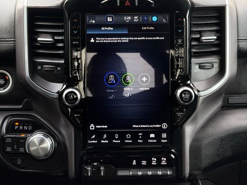 Used 2020 RAM 2500 Laramie w/ Night Edition image 17