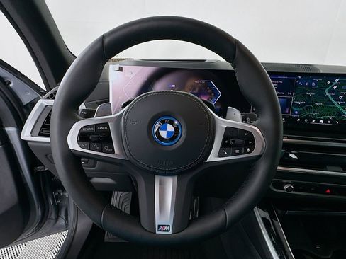 Certified 2026 BMW X5 xDrive50e image 11