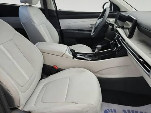 Used 2025 Hyundai Tucson SEL FWD image 23