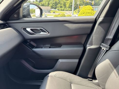 New 2026 Land Rover Range Rover Velar Dynamic SE image 26