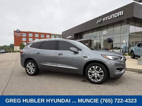 Used 2021 Buick Enclave Avenir FWD image 1