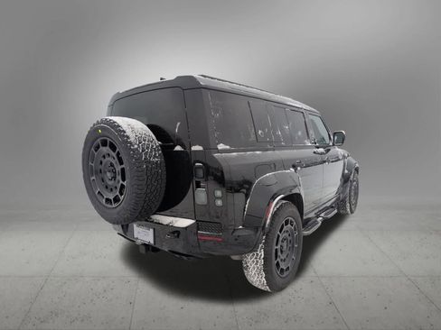 New 2026 Land Rover Defender 110 OCTA image 6
