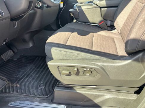 Used 2025 Chevrolet Silverado 1500 RST RWD image 27