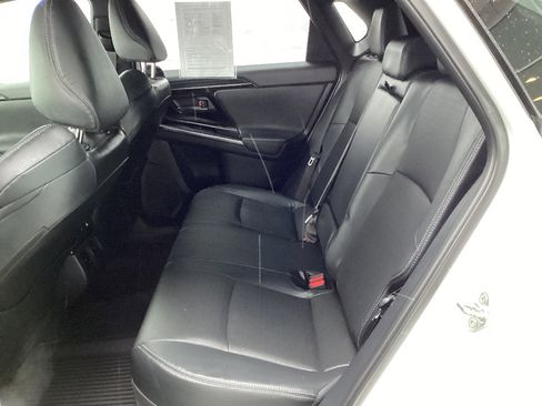 Used 2023 Toyota bZ4X Limited image 17