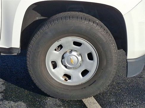 Used 2016 Chevrolet Colorado W/T image 8