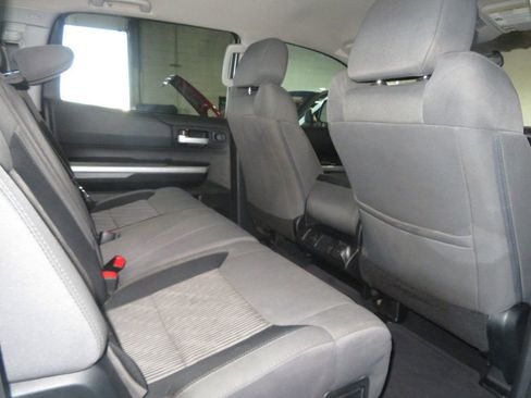 Used 2017 Toyota Tundra SR5 image 33