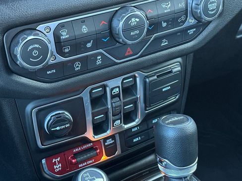 New 2026 Jeep Gladiator Willys image 23