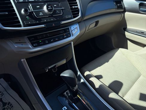 Used 2014 Honda Accord LX image 13