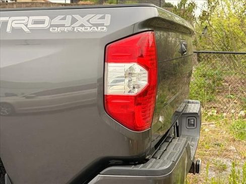 Used 2017 Toyota Tundra Limited AWD/4WD image 11